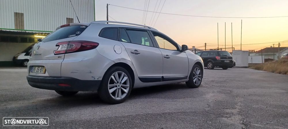 Renault Mégane Sport Tourer 1.5 dCi Dynamique - 4