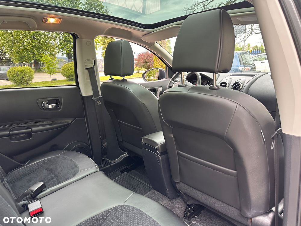 Nissan Qashqai+2 2.0 I-Way - 23