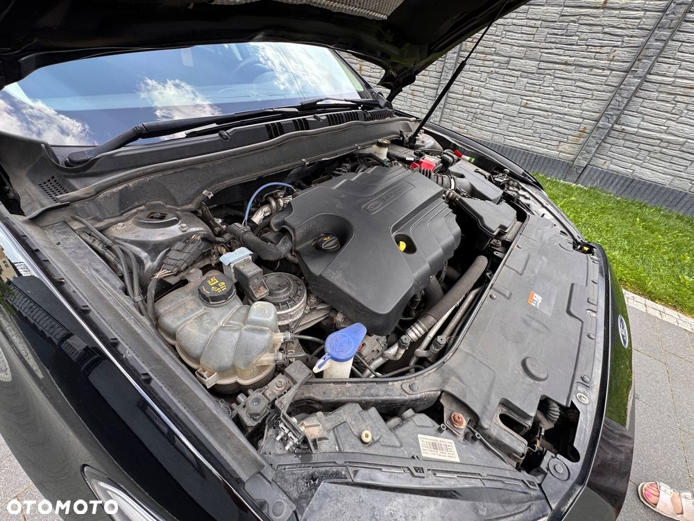 Ford Mondeo 2.0 TDCi Titanium PowerShift - 32