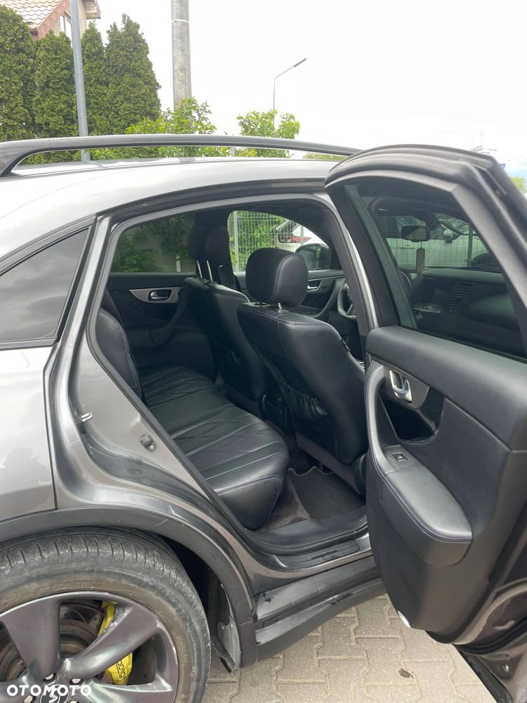 Infiniti Q70 3.7 S Premium - 17