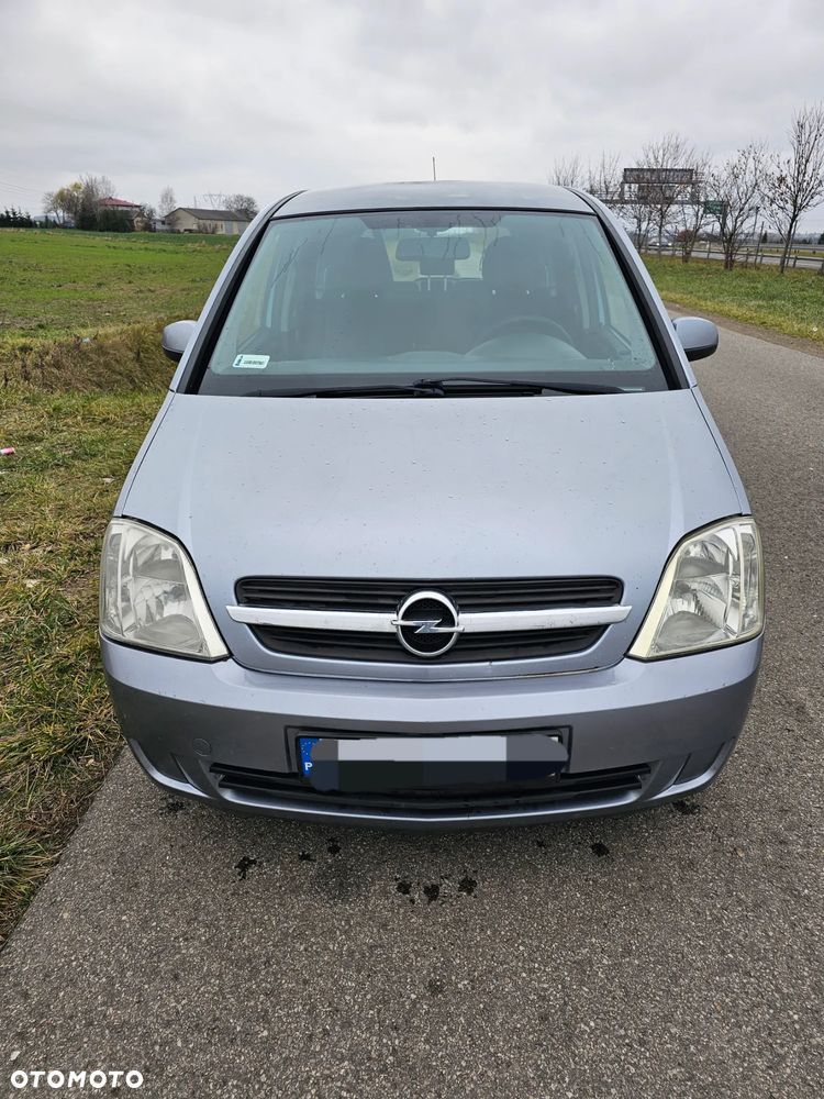 Opel Meriva 1.6 16V (Essentia) - 11