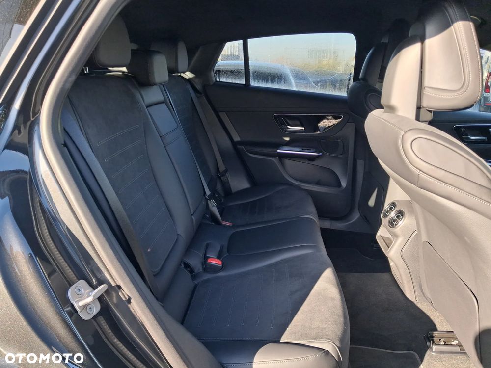 Mercedes-Benz GLC 220 d mHEV 4-Matic AMG Line - 15