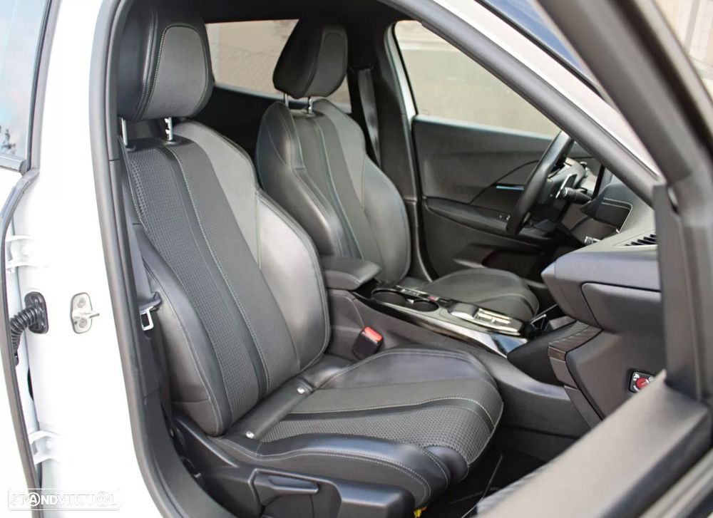 Peugeot 2008 1.5 BlueHDi GT Line EAT8 - 13