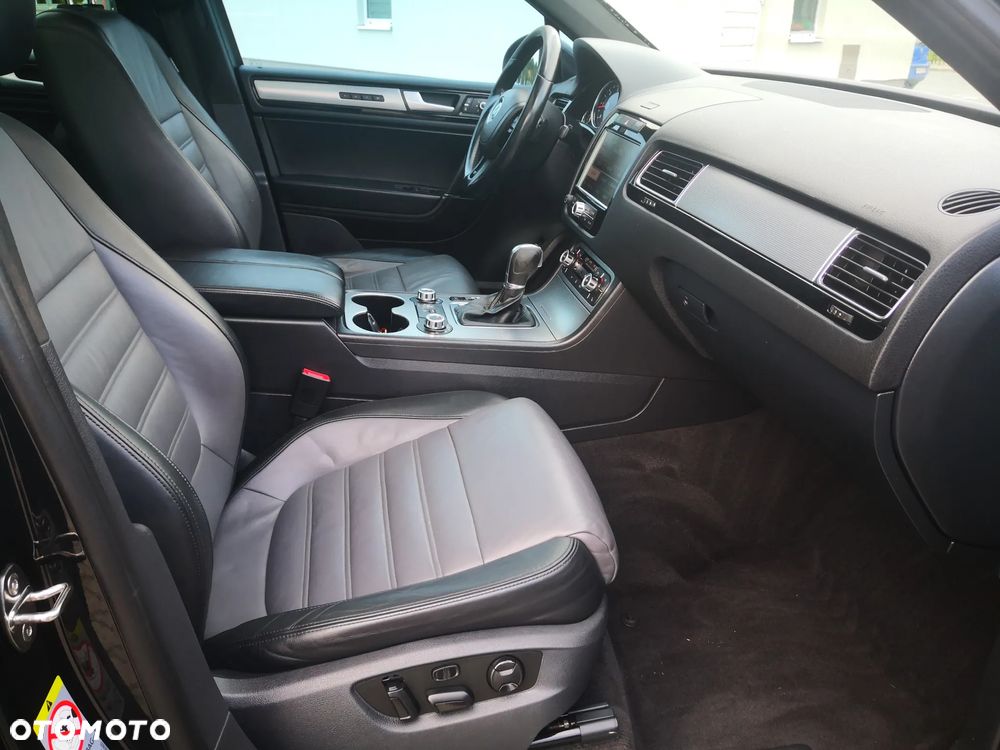 Volkswagen Touareg 4.2 V8 TDI DPF Automatik Exclusive - 9