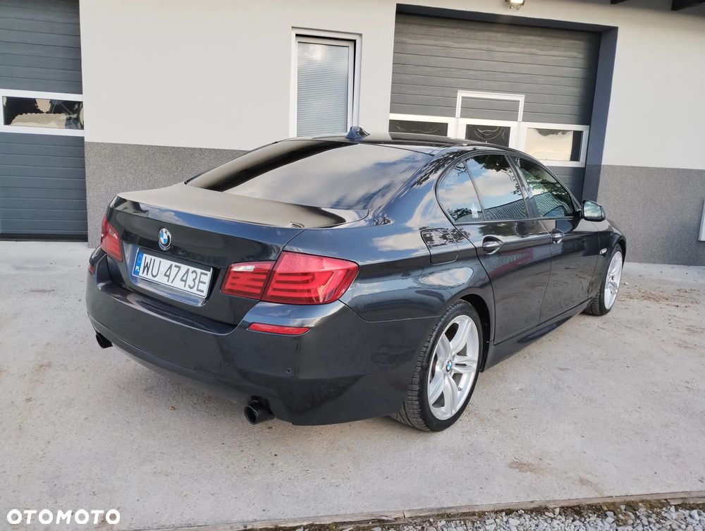 BMW Seria 5 535i Sport-Aut - 26