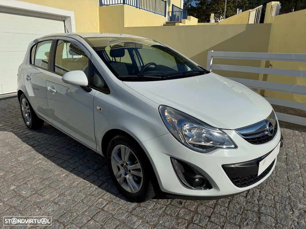 Opel Corsa 1.2 Cosmo - 19