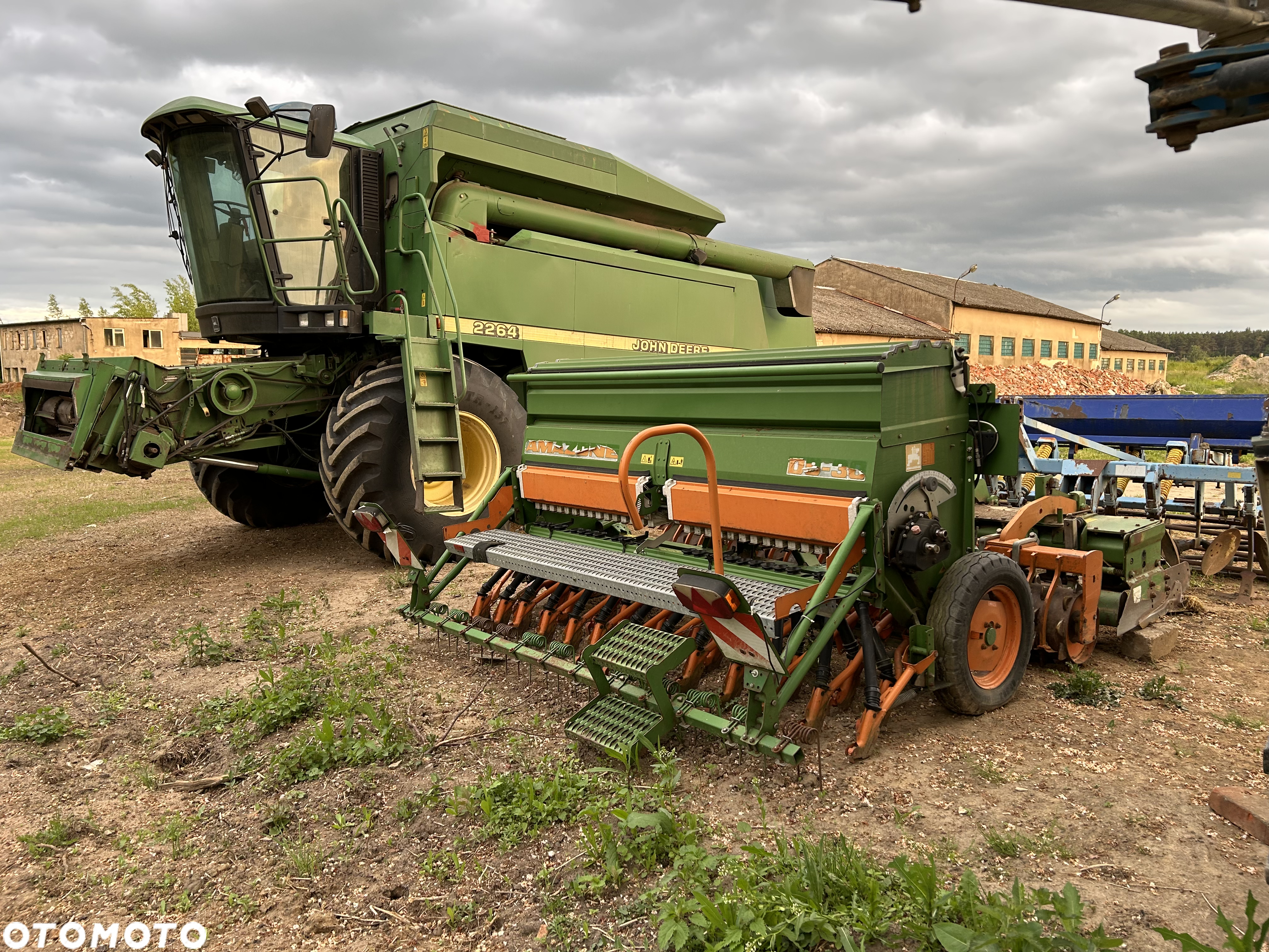 John Deere 2264 - 2
