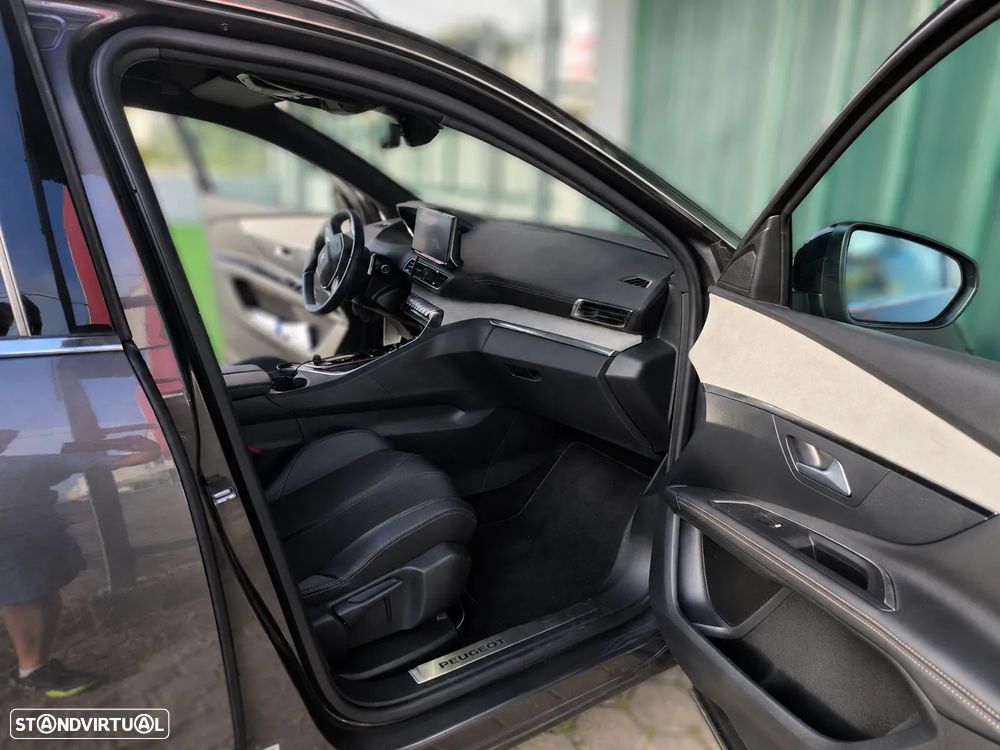 Peugeot 3008 1.5 BlueHDi GT Pack EAT8 - 7