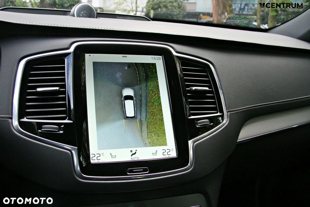 Volvo XC 90 B5 D AWD R-Design 7os - 17