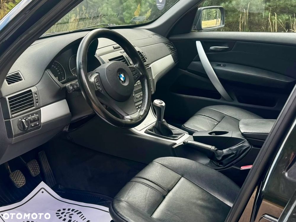BMW X3 2.0d - 17
