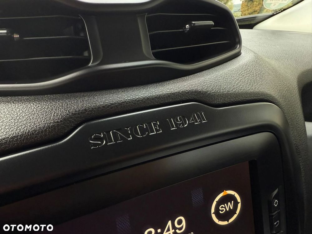 Jeep Renegade 1.4 MultiAir Limited - 30