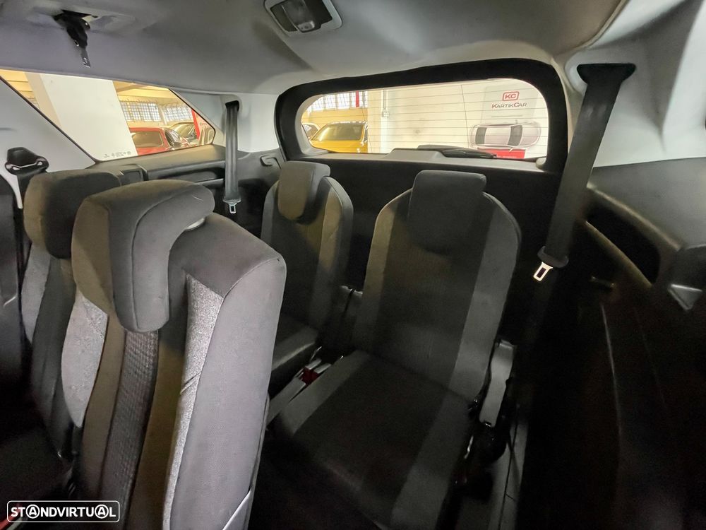 Peugeot 5008 BlueHDI 130 Allure - 27