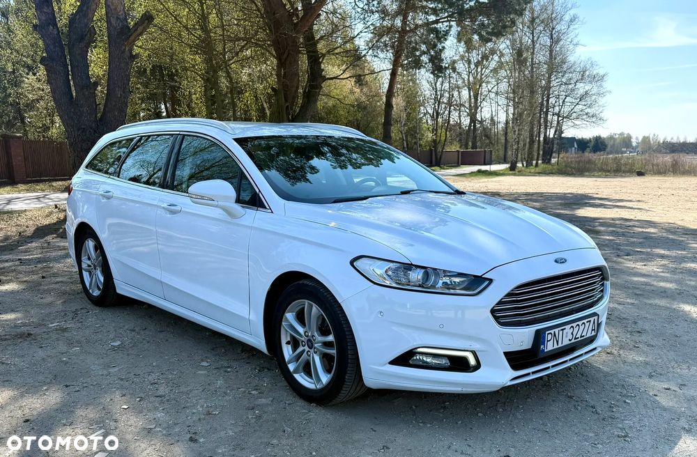 Ford Mondeo 2.0 TDCi STart-Stopp Titanium - 2