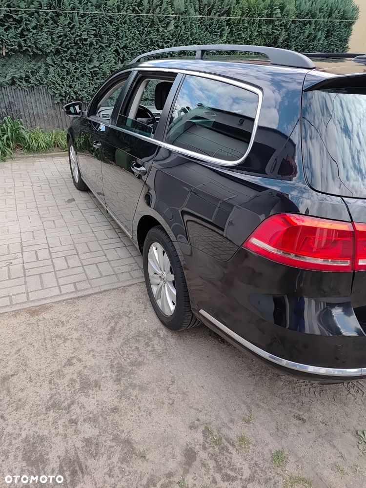 Volkswagen Passat - 2