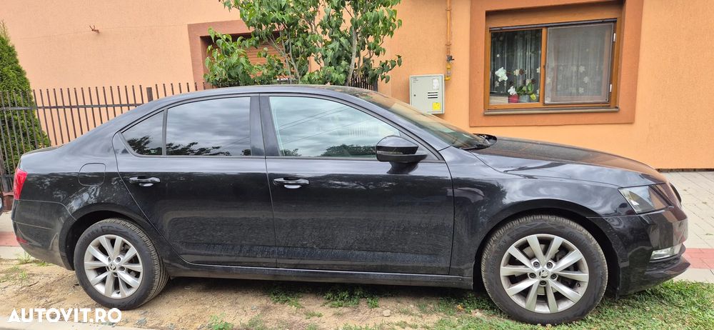 Skoda Octavia 2.0 TDI Ambition - 1