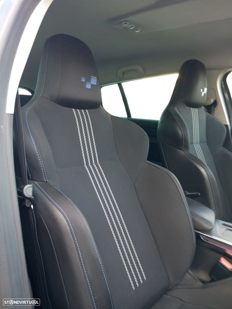 Renault Mégane 1.5 Blue dCi GT Line - 9