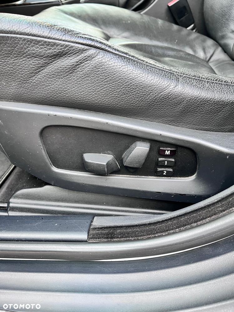 BMW Seria 5 545i - 19