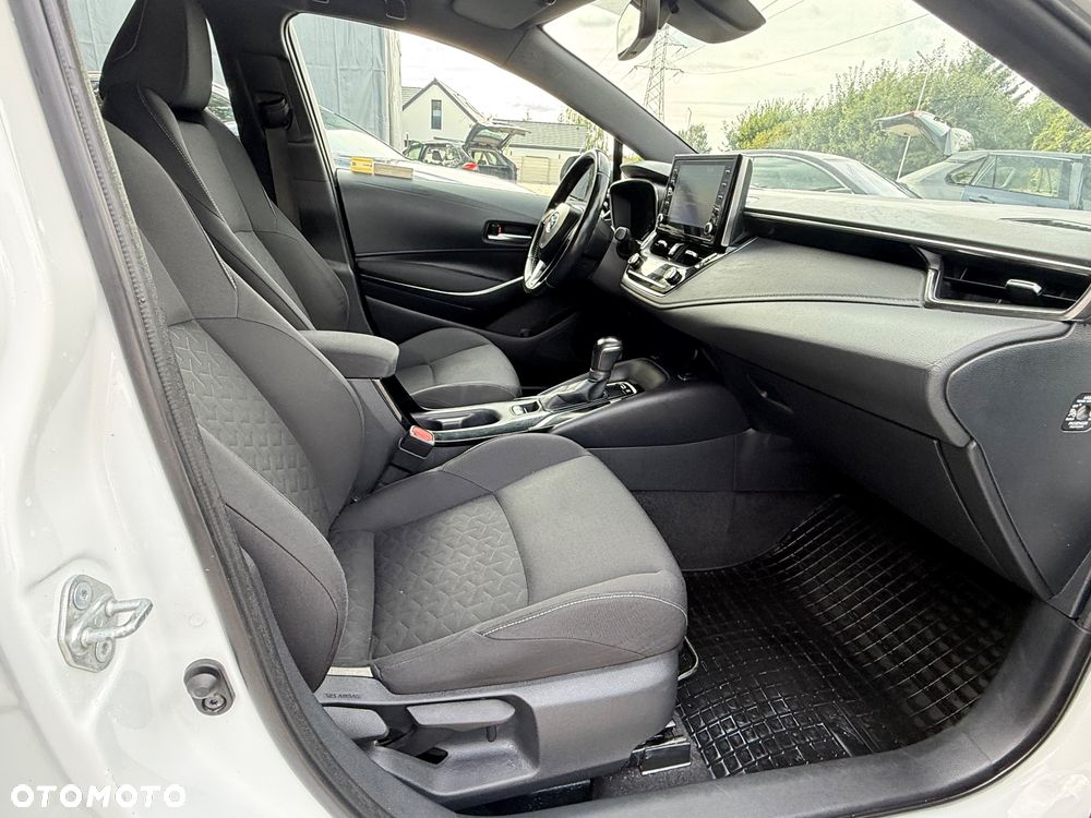 Toyota Corolla 1.8 Hybrid GPF Comfort - 28
