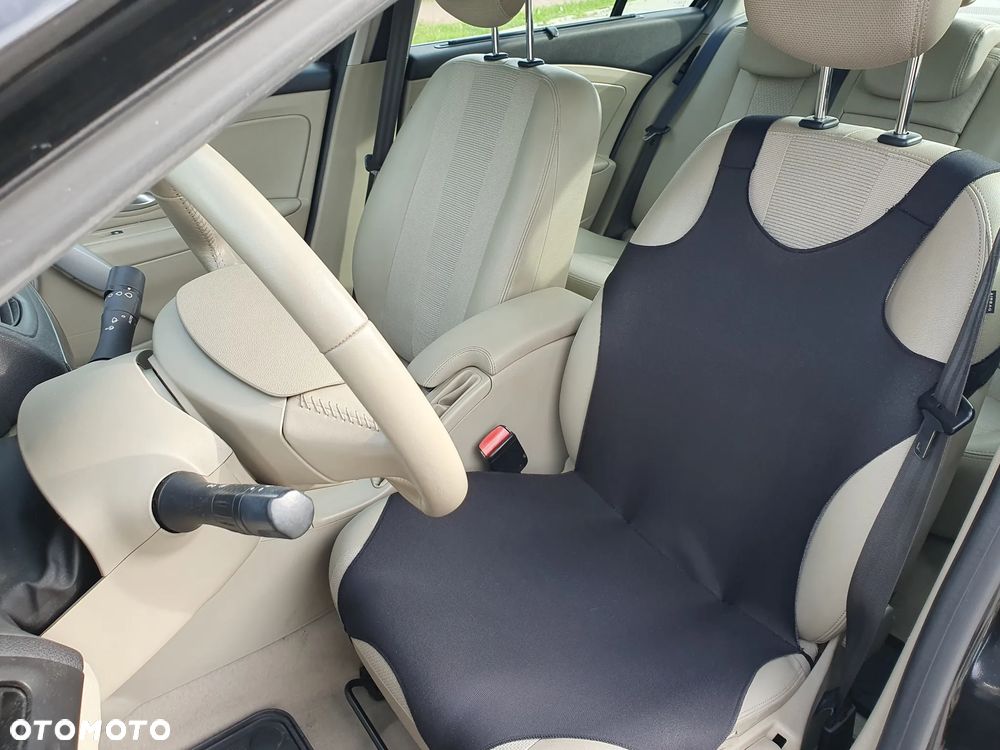 Renault Fluence 1.6 16V Privilege Euro5 - 12