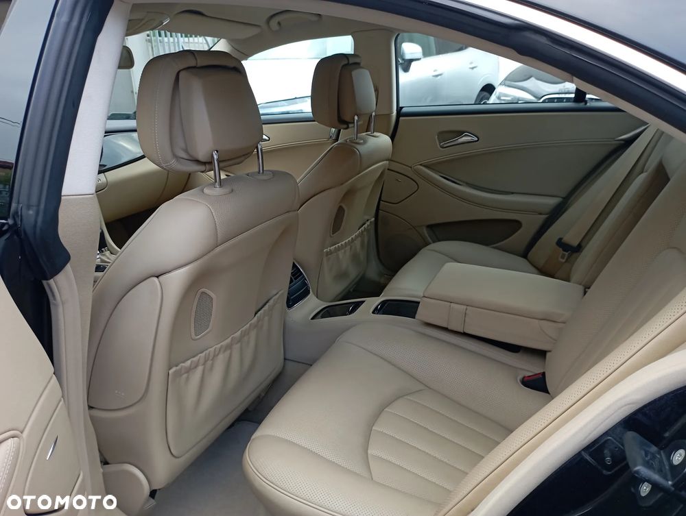 Mercedes-Benz CLS 320 CDI - 11
