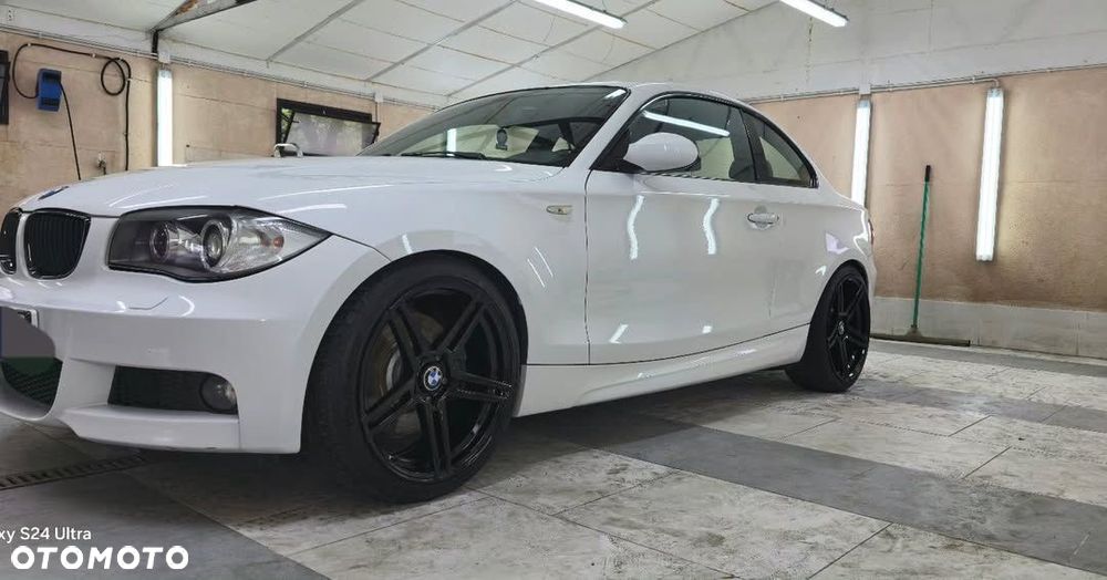 BMW Seria 1 123d - 2