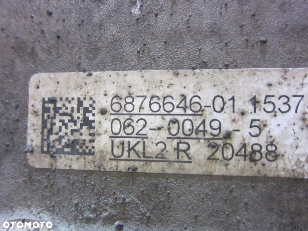 BMW X1 F48 ZWROTNICA PRAWA PRZEDNIA PRZÓD AMORTYZATOR WAHACZ 31216876646 - 9