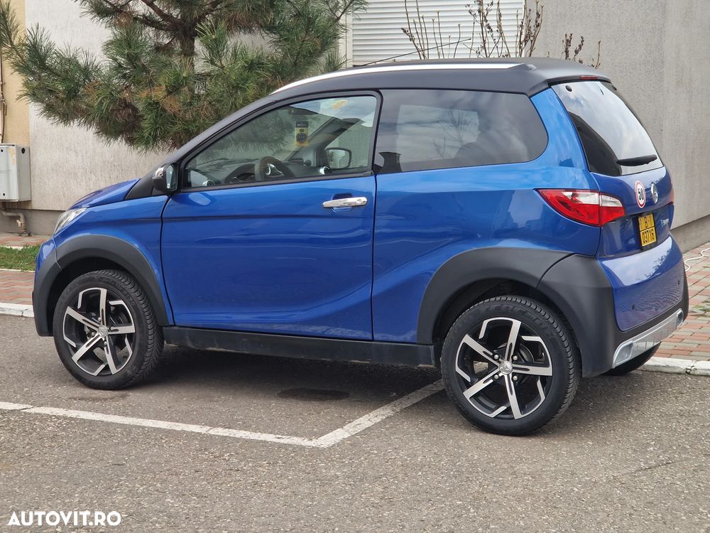 Aixam Crossline - 27