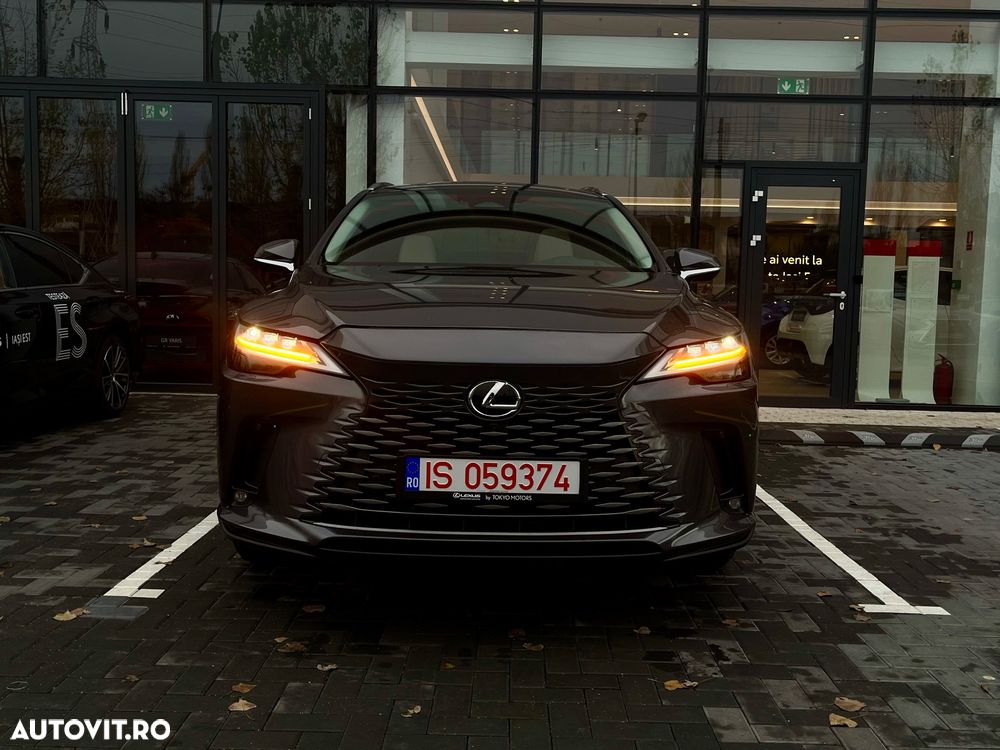 Lexus Seria RX 450h+ E-Four PHEV Luxury - 3