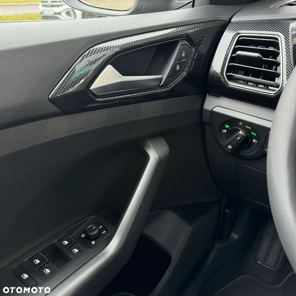 Volkswagen T-Cross 1.0 TSI R-Line DSG - 30