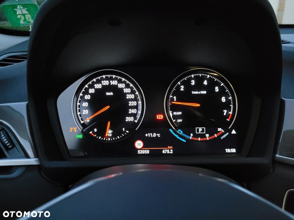 BMW X1 sDrive20i xLine - 13