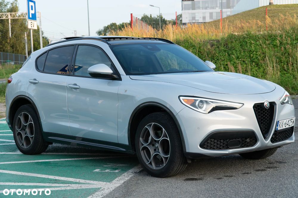 Alfa Romeo Stelvio 2.0 Turbo TI Q4 - 3