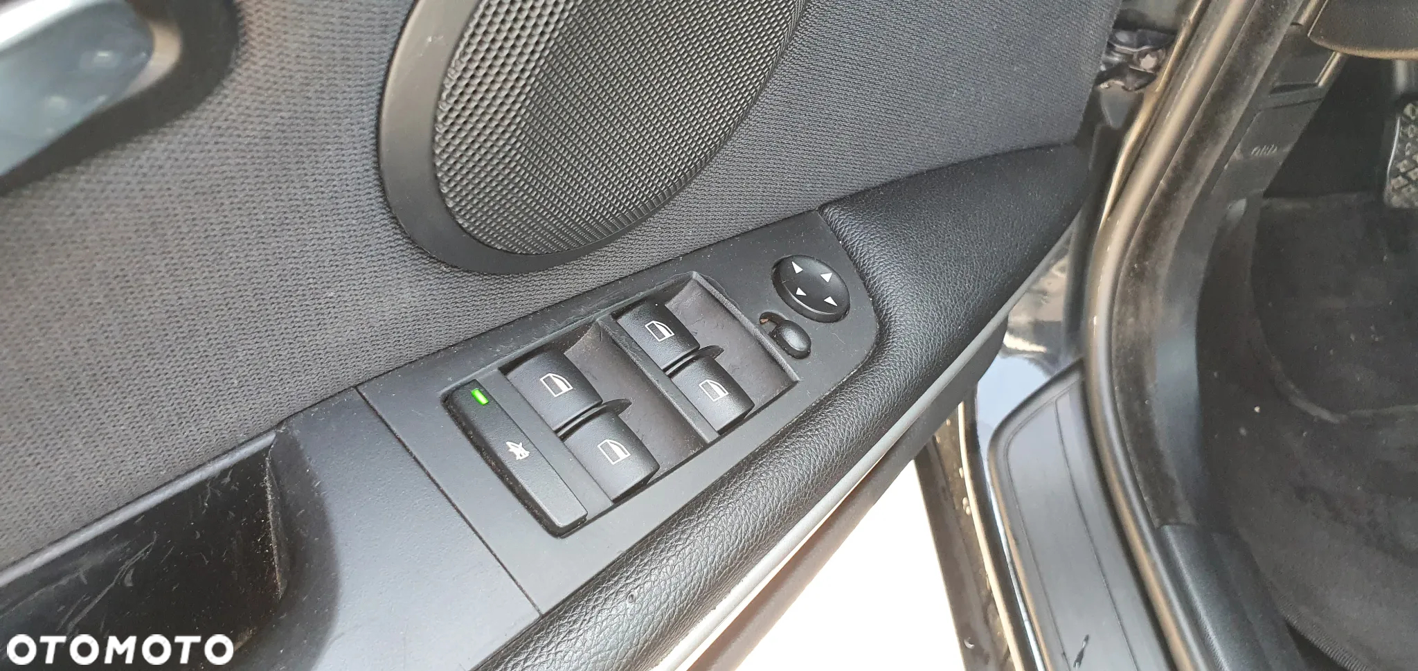 BMW Seria 3 318d - 10