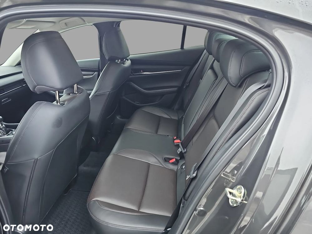 Mazda 3 2.0 mHEV Hikari - 13