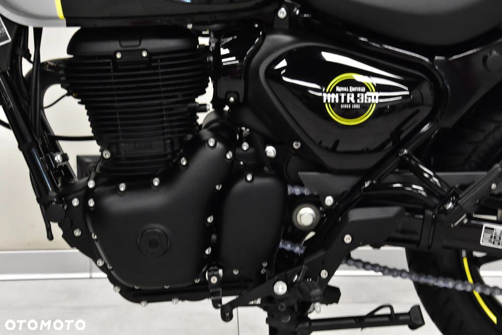 Royal Enfield HNTR - 26