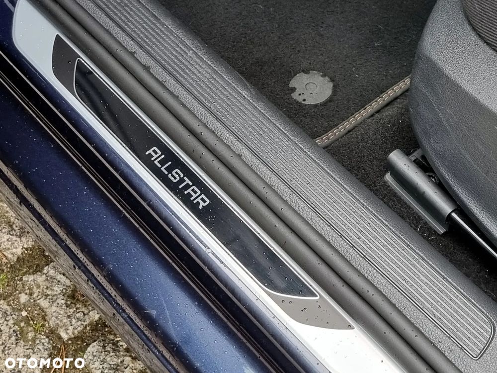 Volkswagen Golf - 19