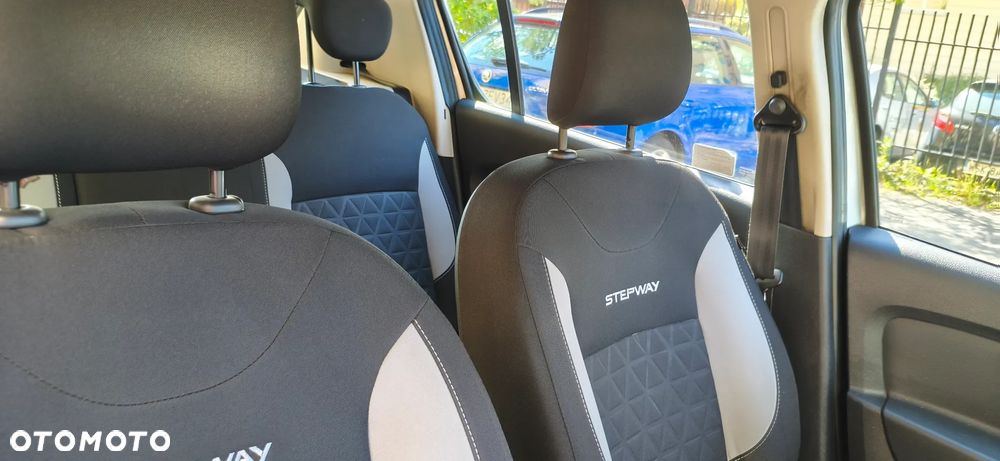 Dacia Sandero Stepway 0.9 TCe Laureate - 24