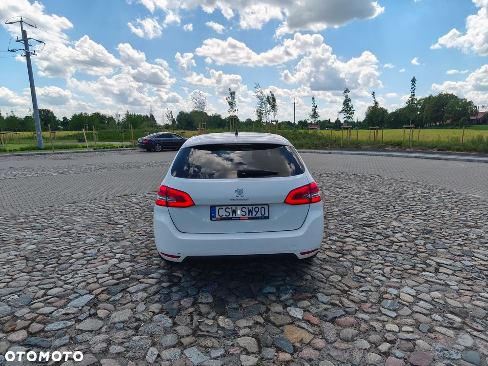 Peugeot 308 - 18