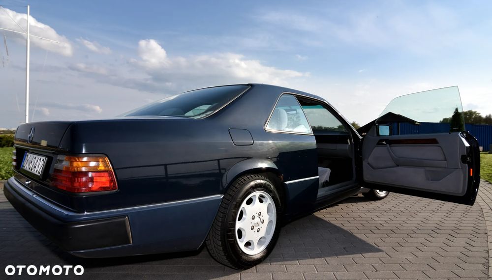 Mercedes-Benz W124 (1984-1993) - 2