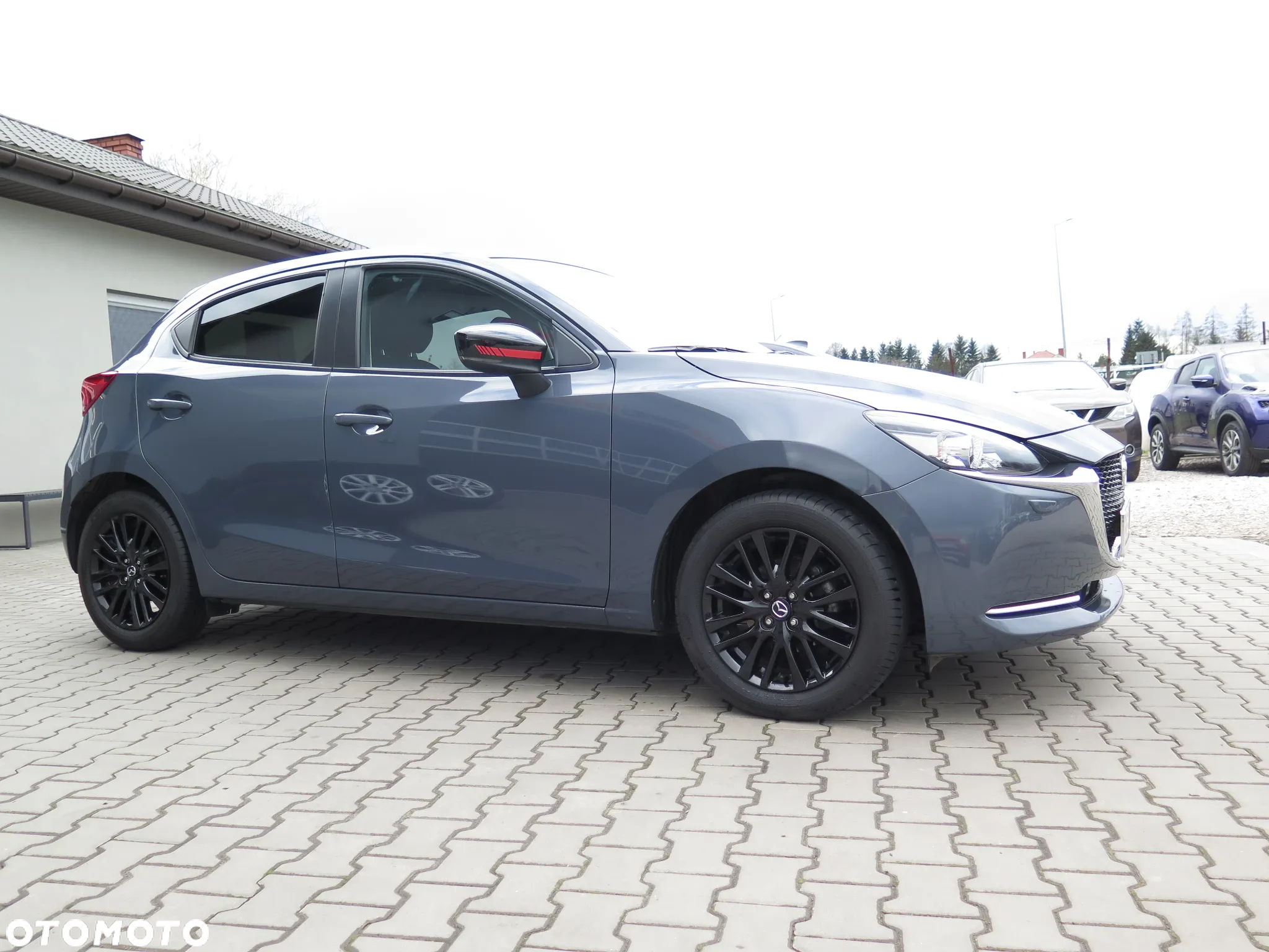 Mazda 2 SKYACTIV-G 90 Homura - 10