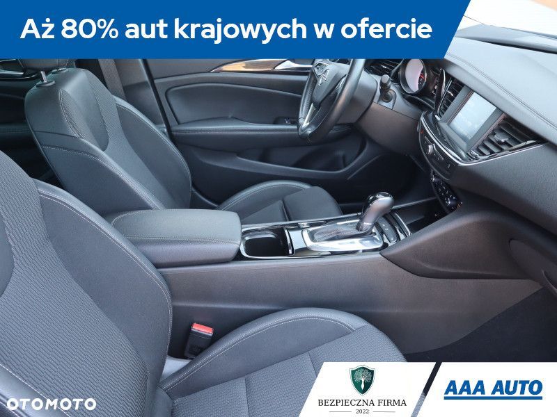 Opel Insignia - 11