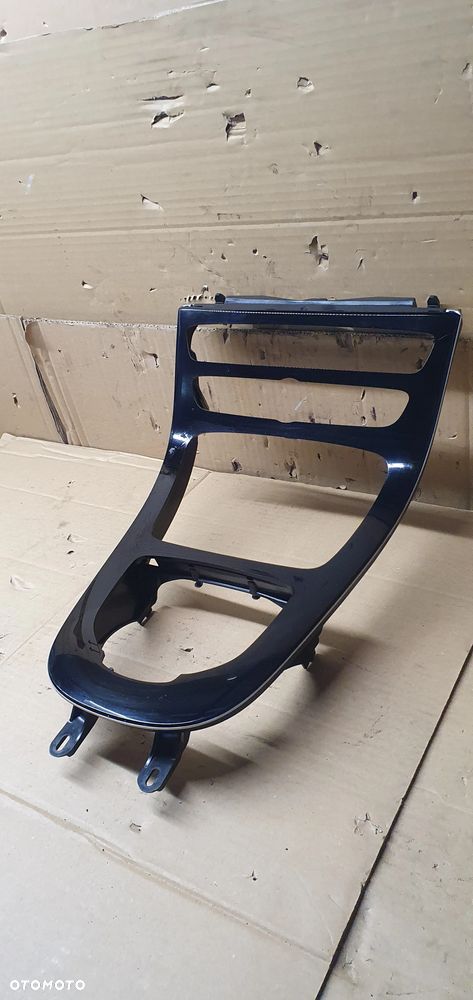 Osłona ramka dekor tunelu środkowego deski konsoli Mercedes E-Klasa W213 A2138100815 - 3