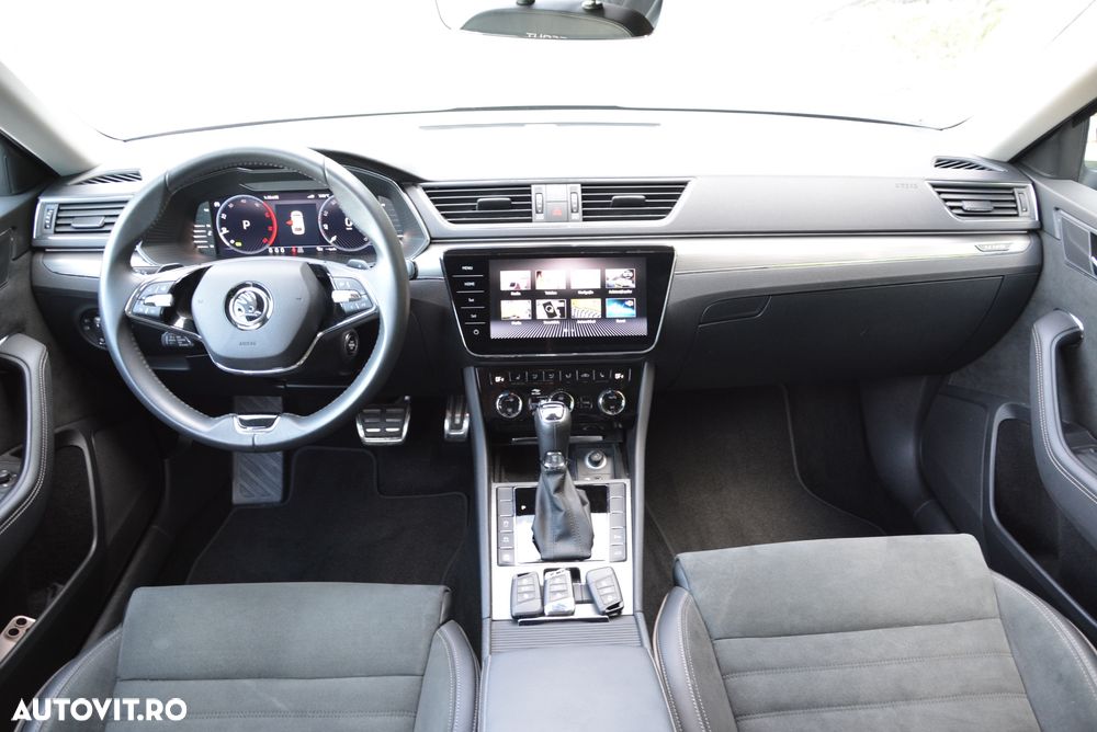 Skoda Superb 2.0 TDI 4X4 DSG Scout Final Edition - 10