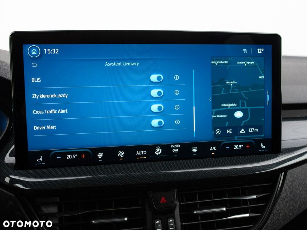 Ford Focus - 21