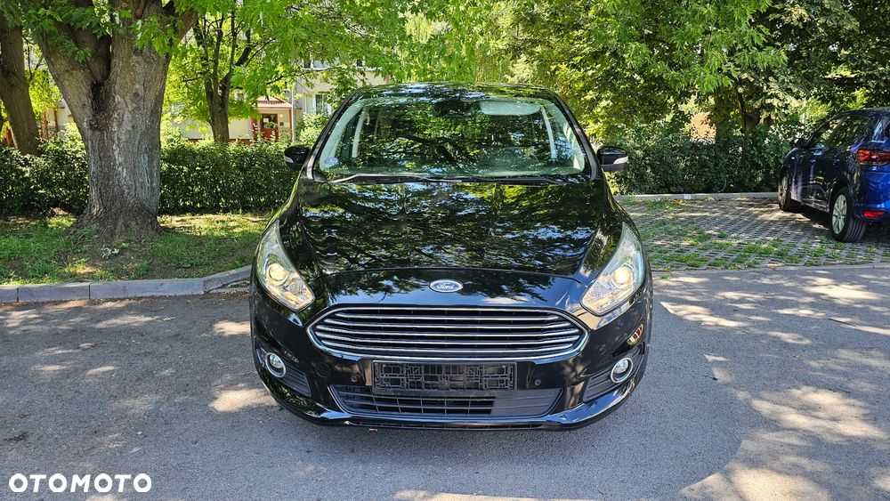 Ford S-Max - 29