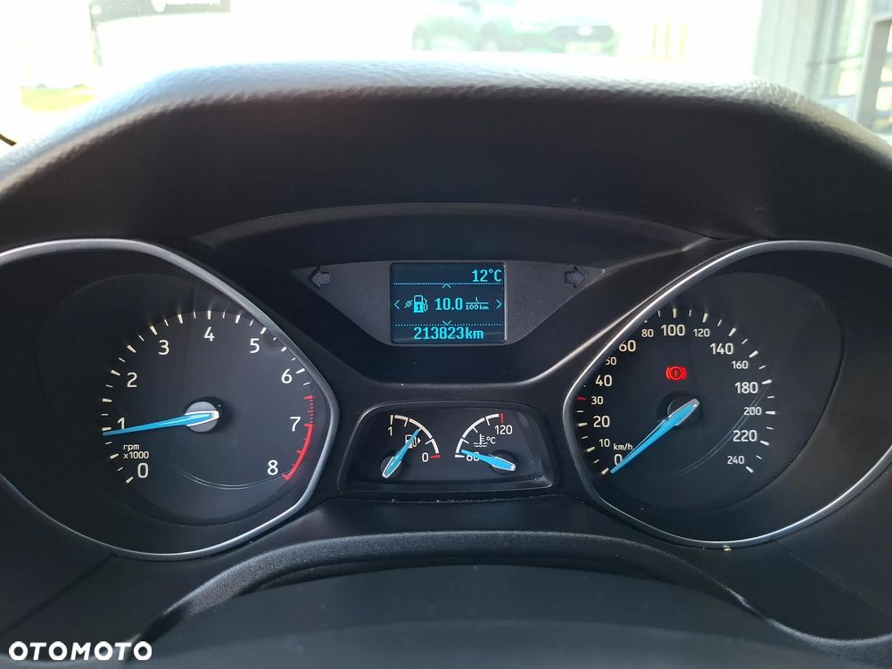 Ford Focus 1.6 Trend - 22