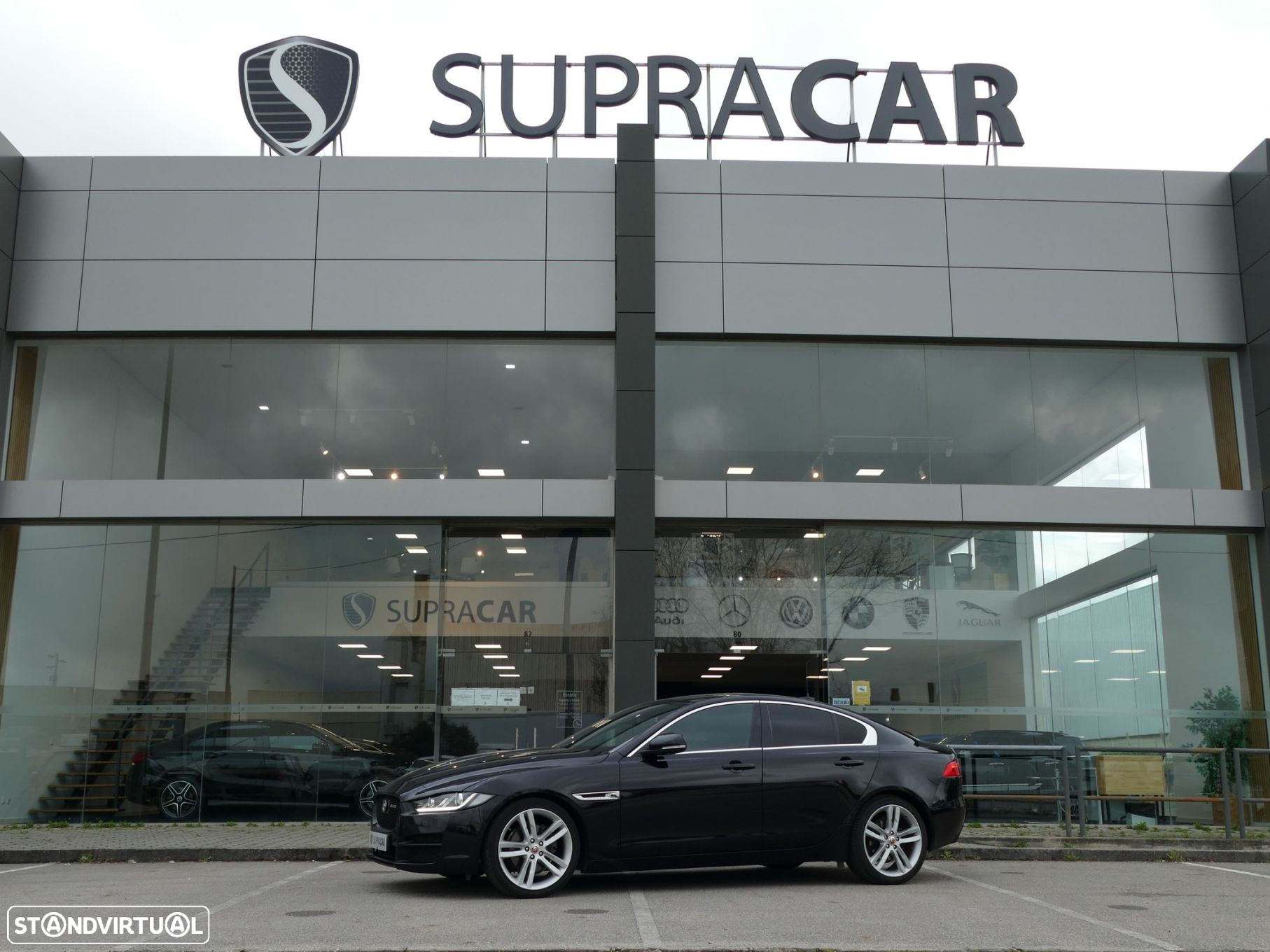 Jaguar XE 2.0 D R-Sport Aut. - 26