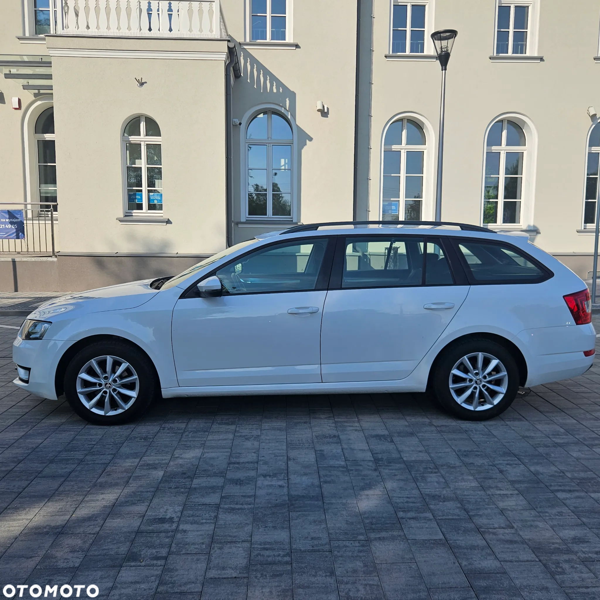 Skoda Octavia 1.6 TDI Edition - 10