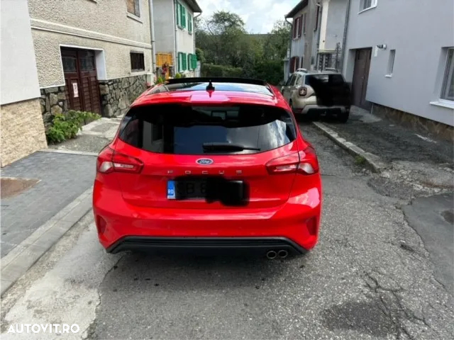 Ford Focus 1.5 TDCi Powershift Titanium - 10