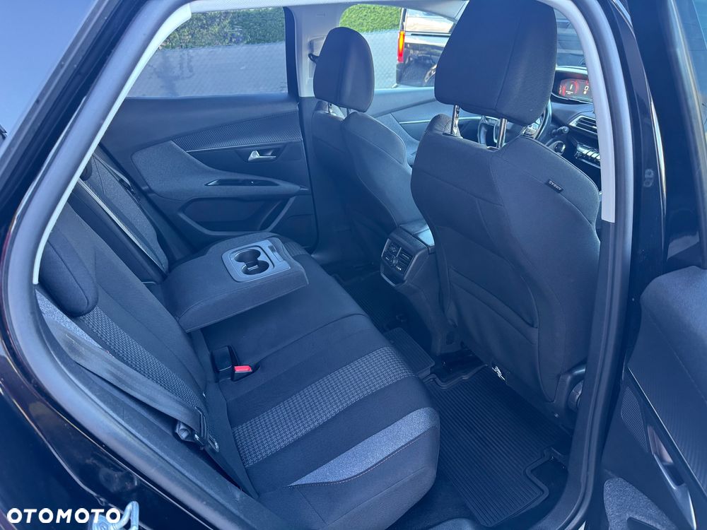 Peugeot 3008 1.2 PureTech Active - 14