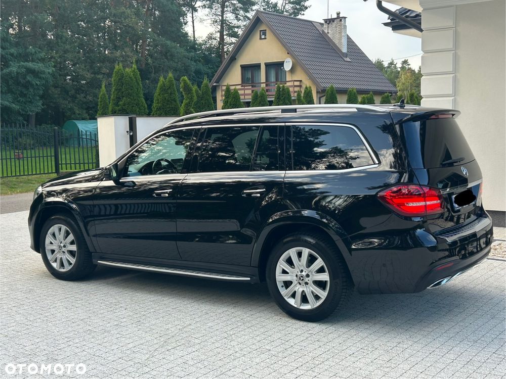 Mercedes-Benz GLS 350 d 4-Matic - 11